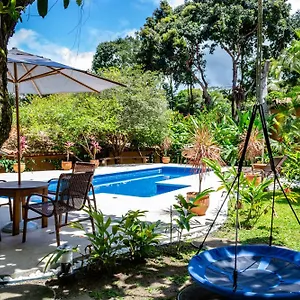 casa-natureza-brasil-guest-house.hotelsportoseguro.com/